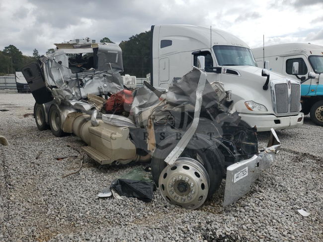 Peterbilt 389/520 15.0L  6 2023