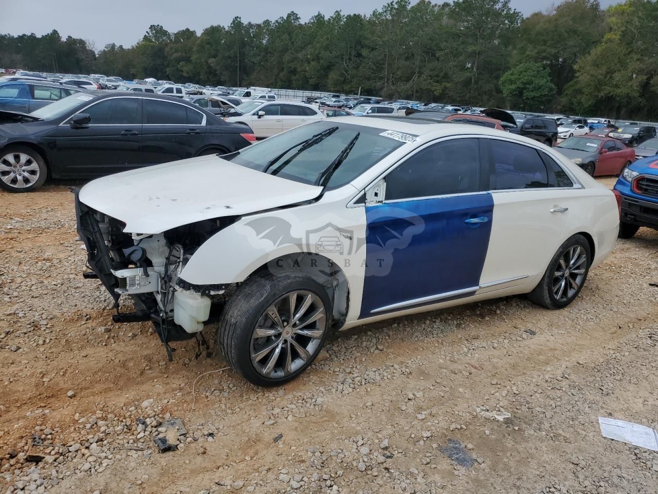 Cadillac XTS PREMIUM COLLECTION 3.6L 6 2013