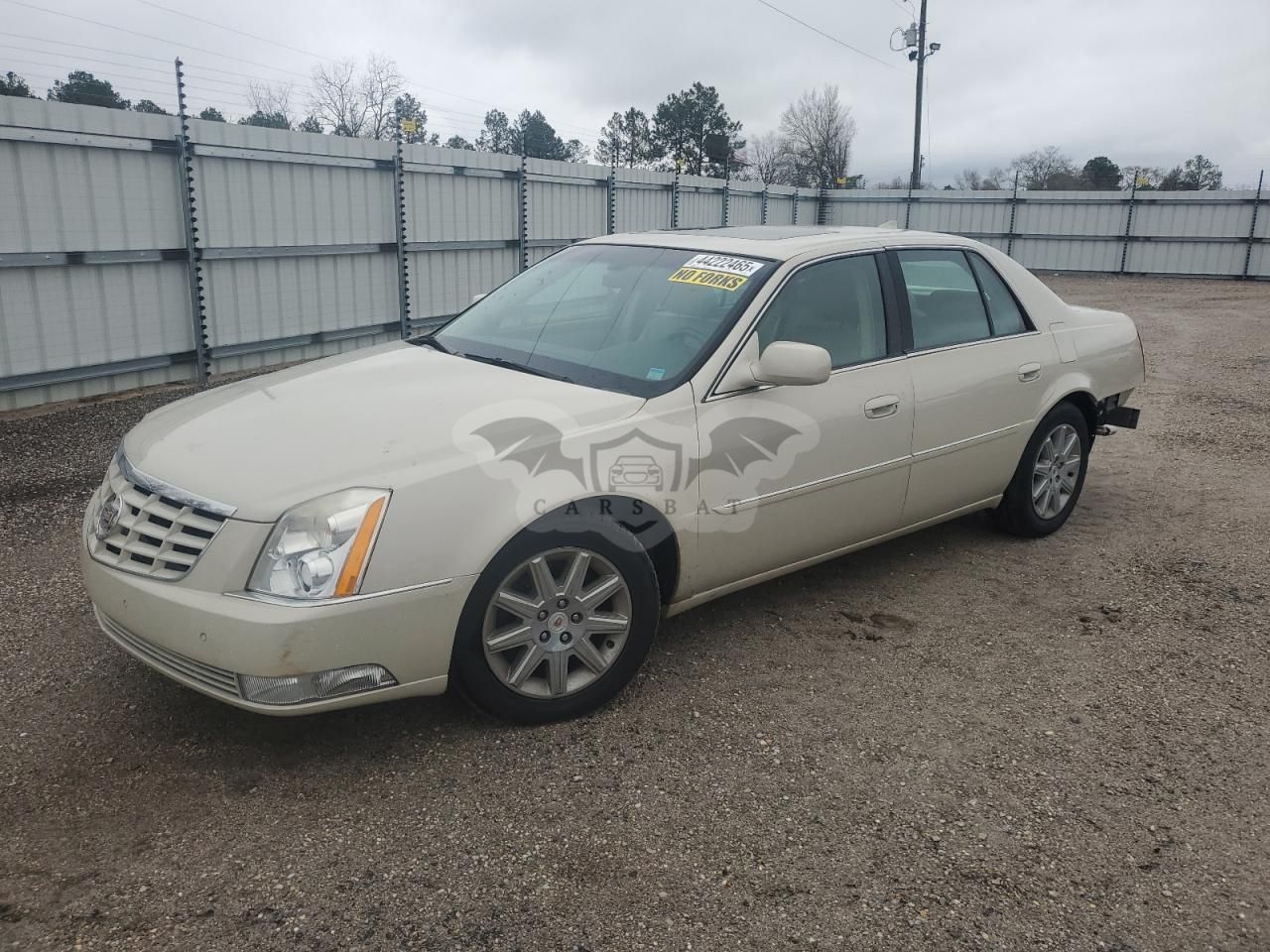 Cadillac DTS PREMIUM COLLECTION 4.6L 8 2011