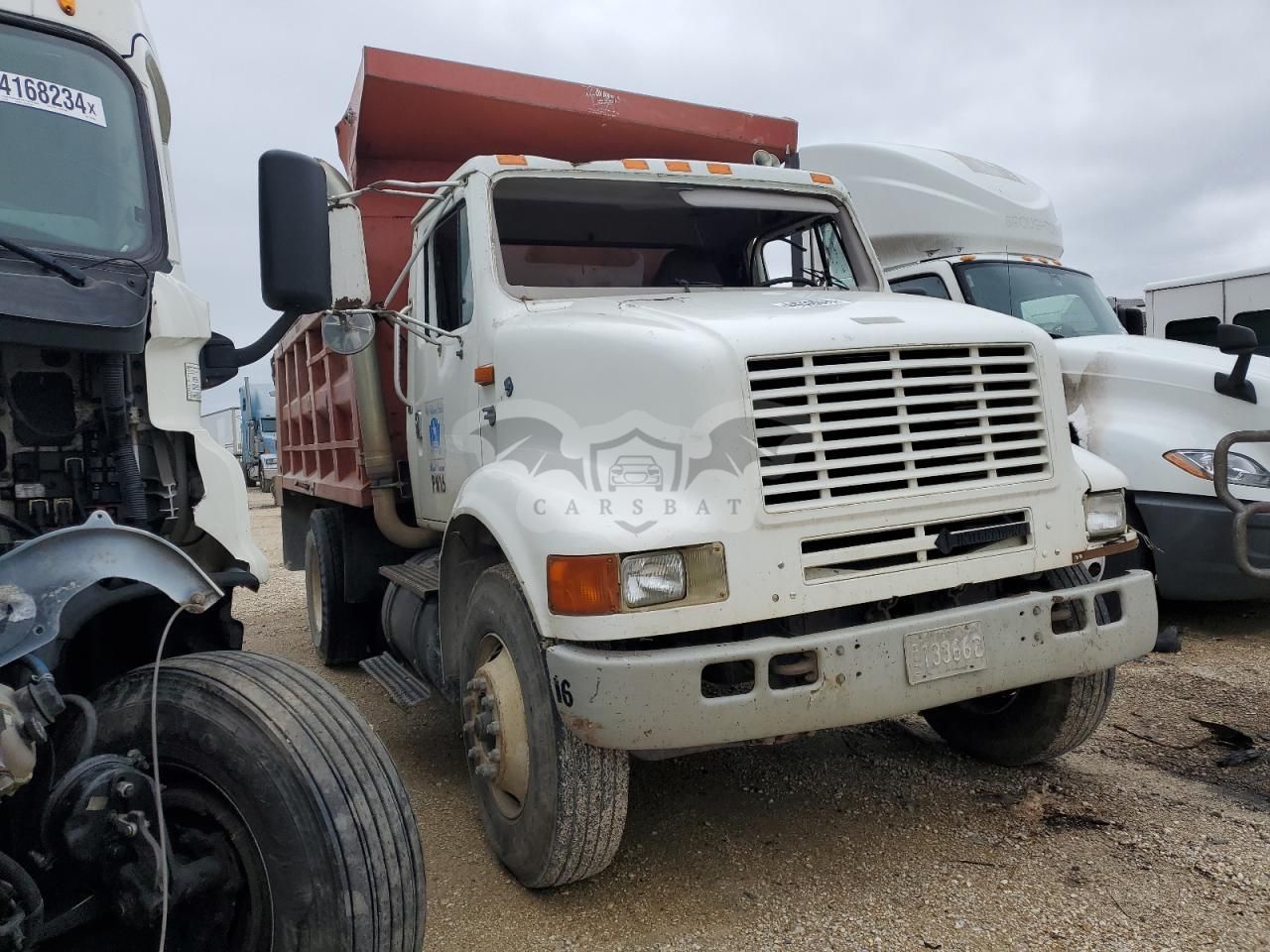International TranStar / 8000 Series 8100 6 1996