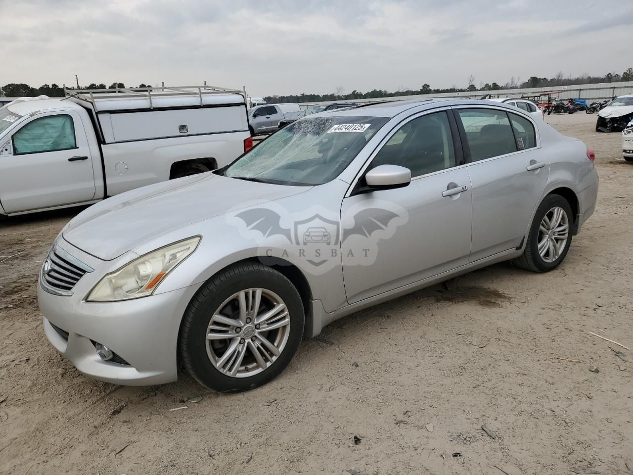 Infiniti G25 2.5L 6 2011