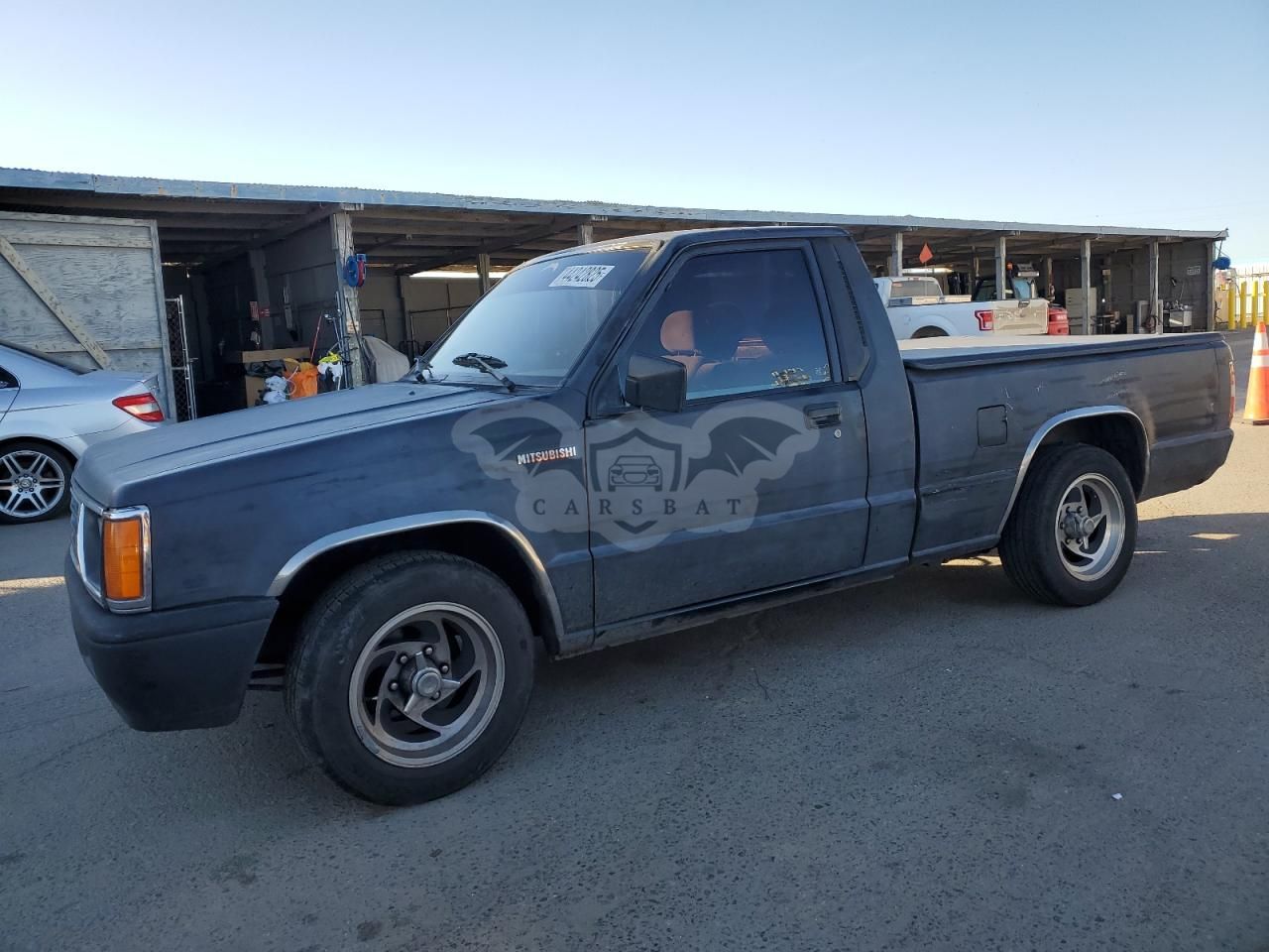 Mitsubishi L200 2.4L 4 1994