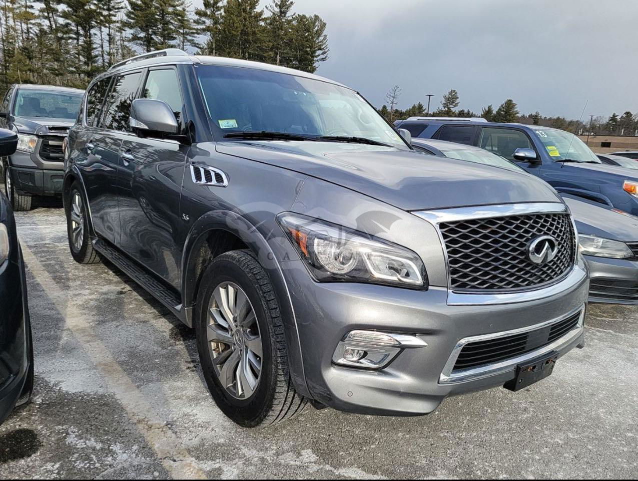 Infiniti QX80 5.6L  8 2015