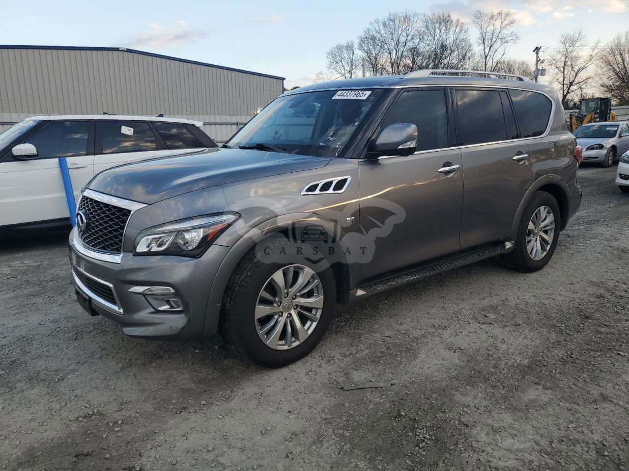 Infiniti QX80 BASE 5.6L  8 2017