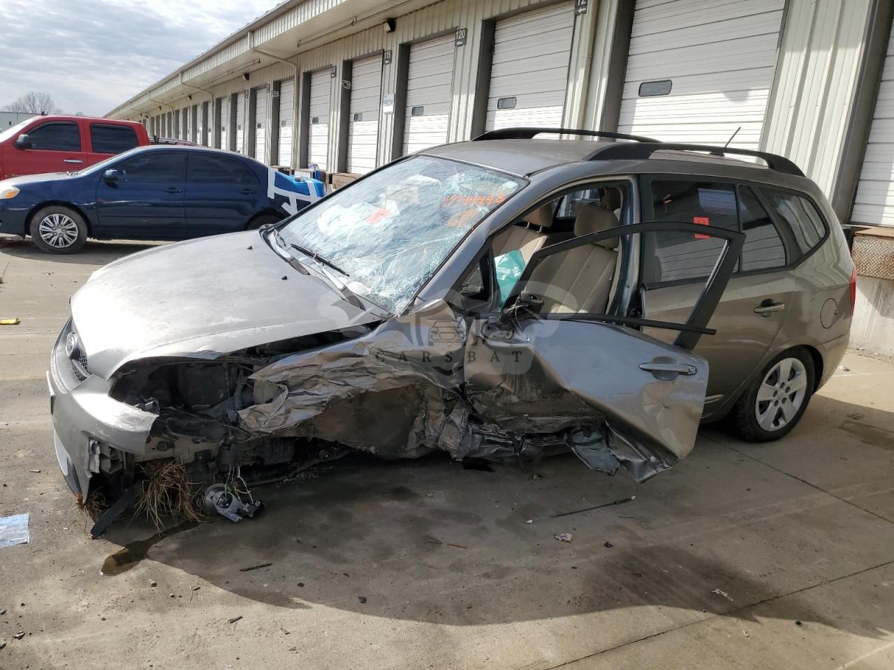 Kia Carens (Rondo) LX 2.4L 4 2010