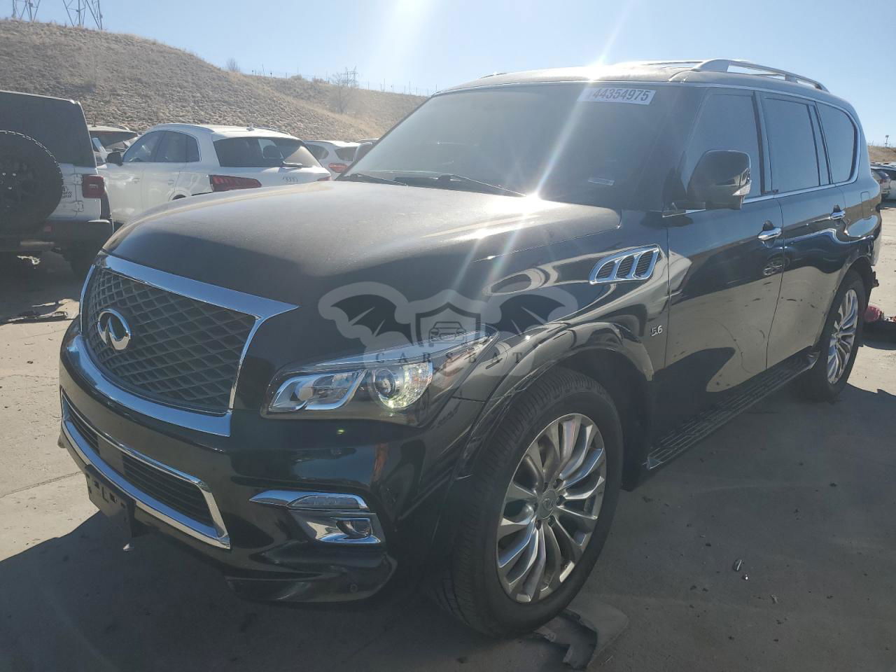 Infiniti QX80 5.6L  8 2016