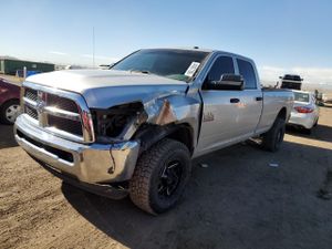 RAM 2500 ST 5.7L 8 2014