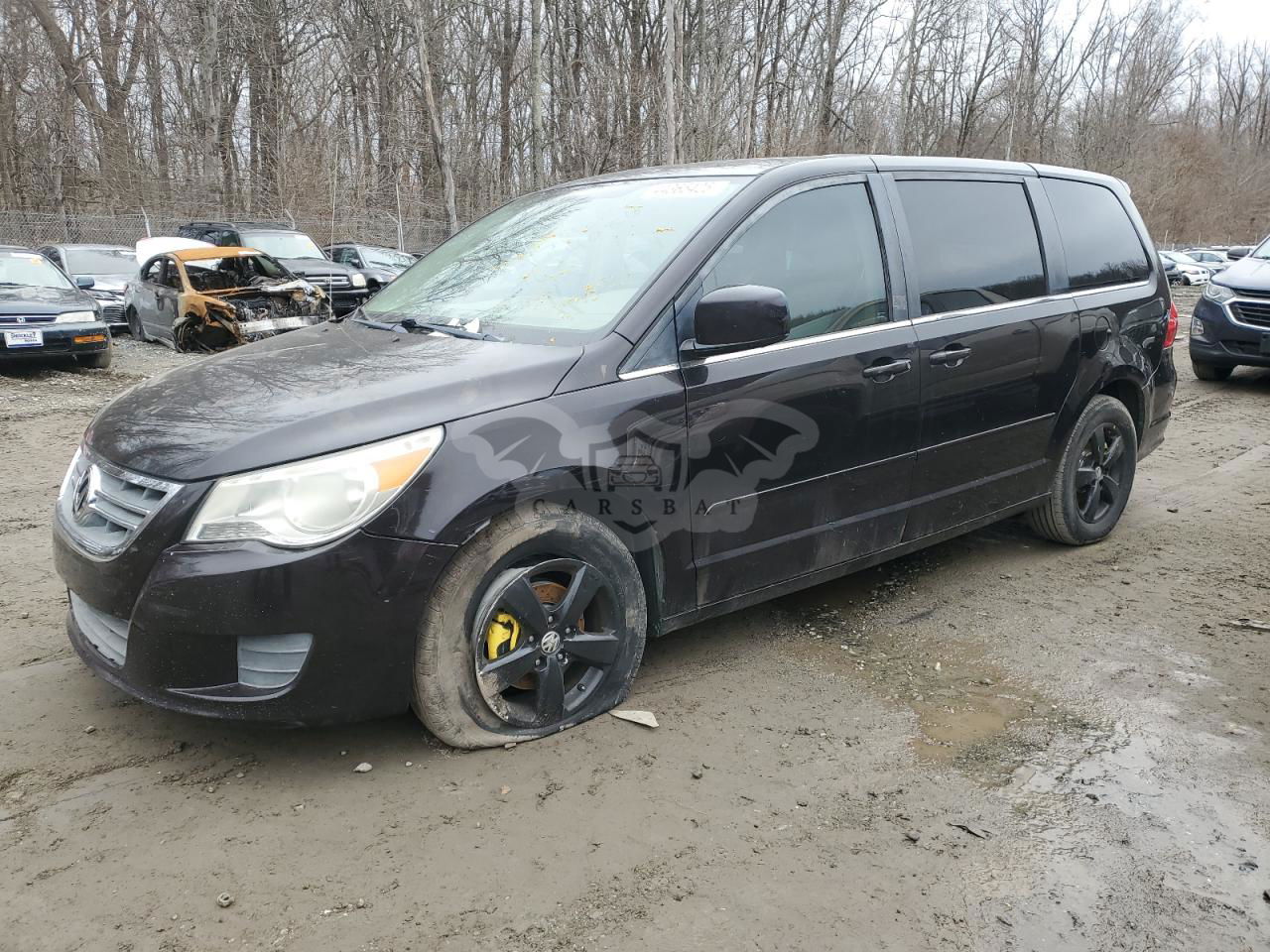 Volkswagen Routan SEL 4.0L  6 2010