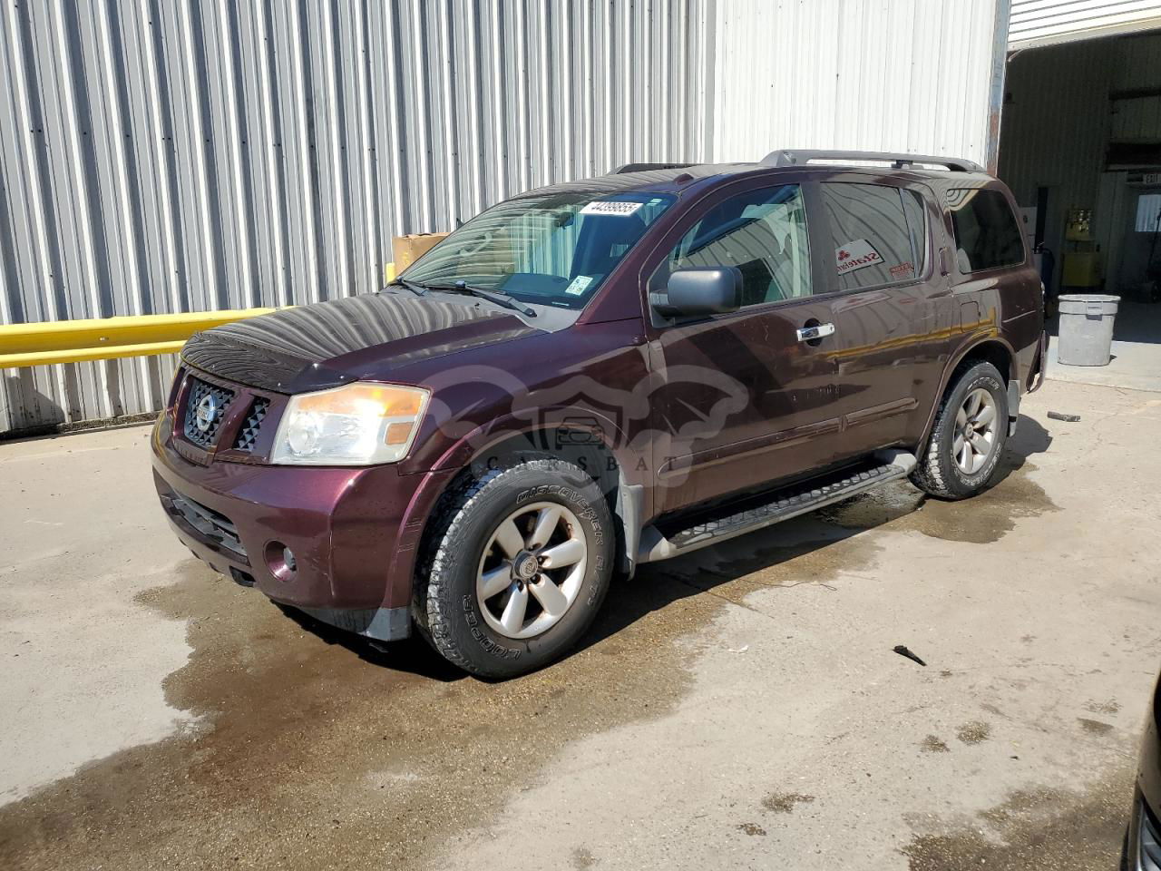 Nissan Armada SV 5.6L  8 2013