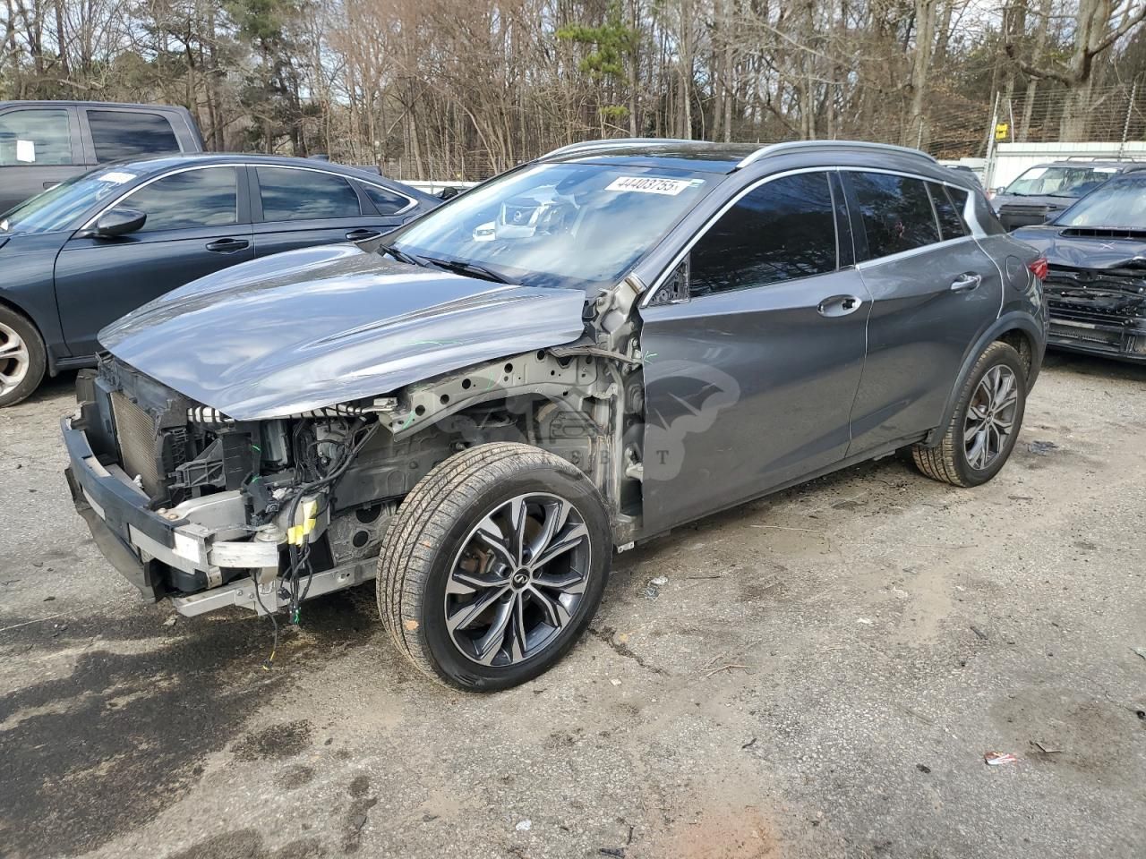 Infiniti QX30 BASE 2.0L 4 2017