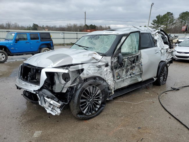 Infiniti QX80 LUXE 5.6L  8 2023