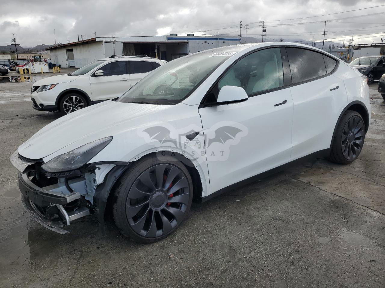 Tesla Model Y 2025