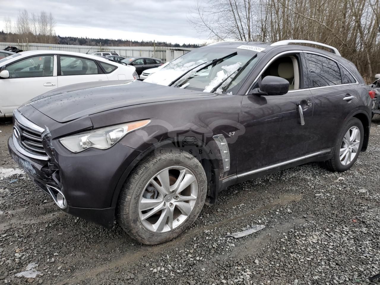 Infiniti QX70 3.7L 6 2015