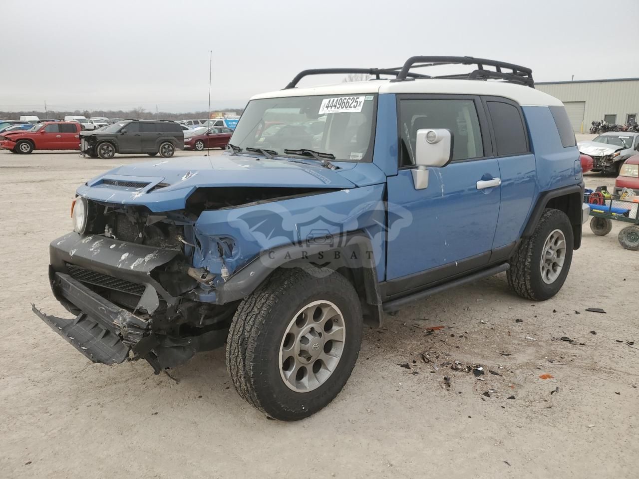 Toyota FJ Cruiser 4.0L 6 2013