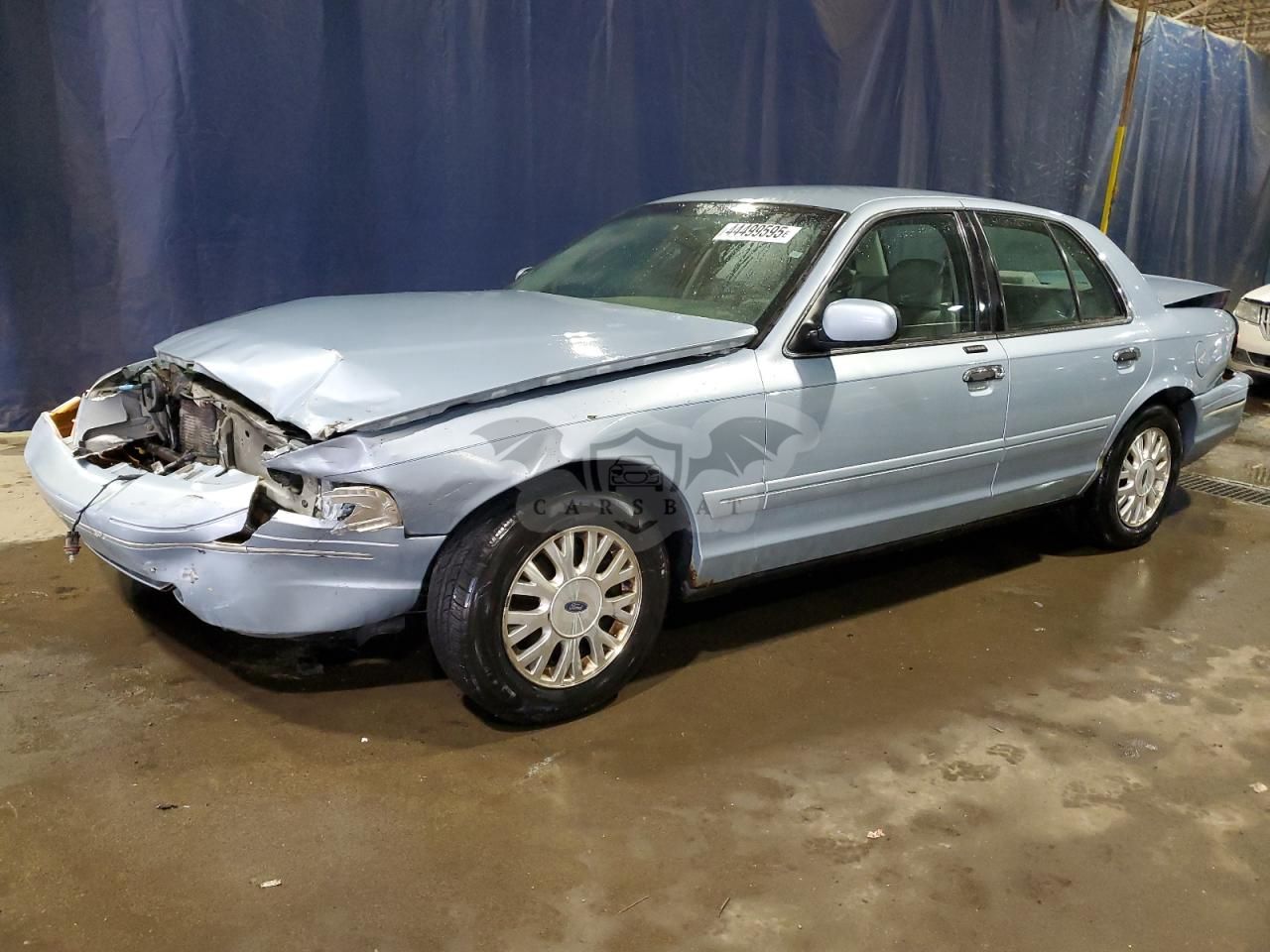 Ford Crown LX 4.6L 8 2003