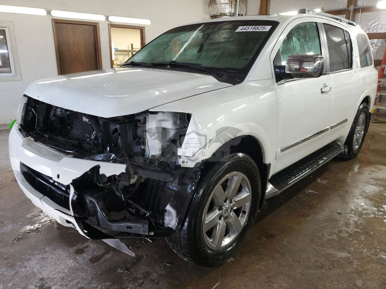 Nissan Armada PLATINUM 5.6L  8 2013