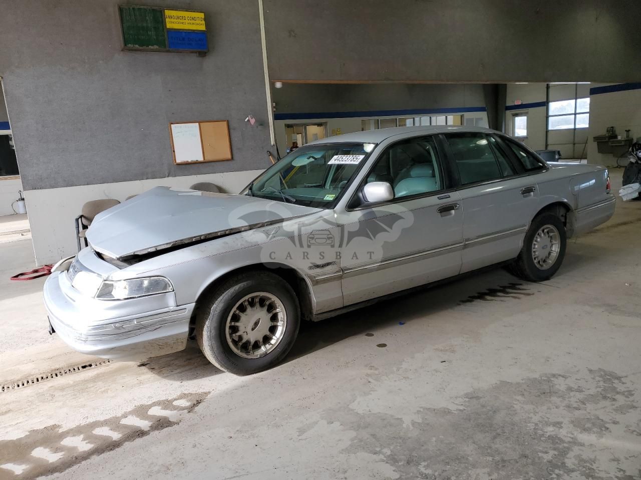 Ford Crown LX 4.6L 8 1997