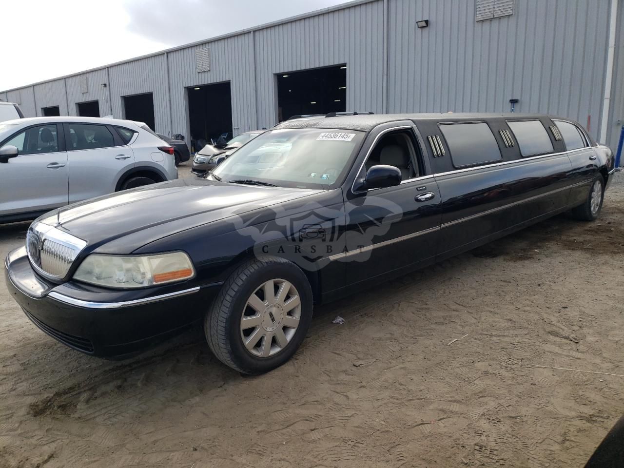 Lincoln Town Car EXECUTIVE 4.6L 8 2003