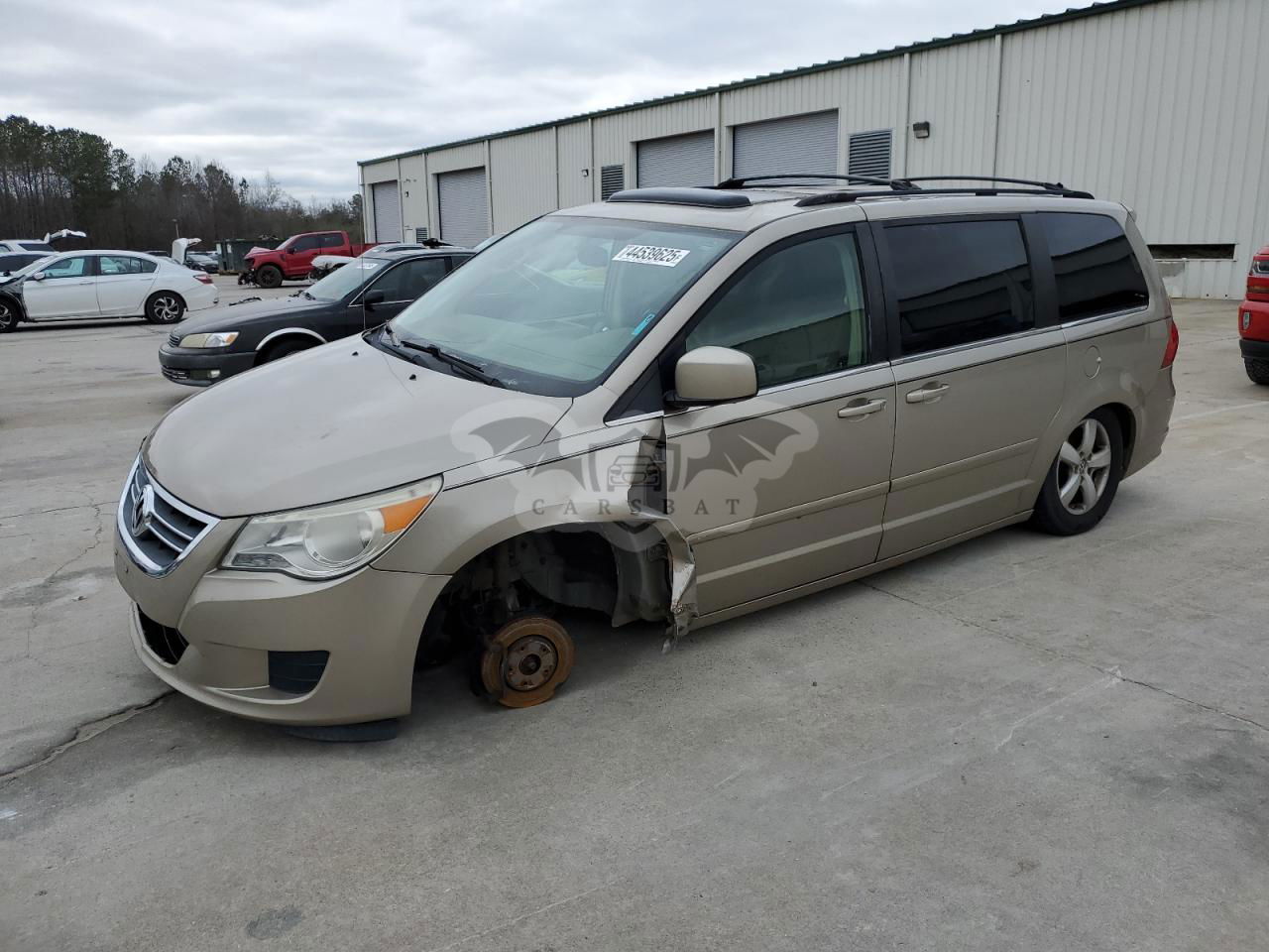 Volkswagen Routan SE 3.8L  6 2009