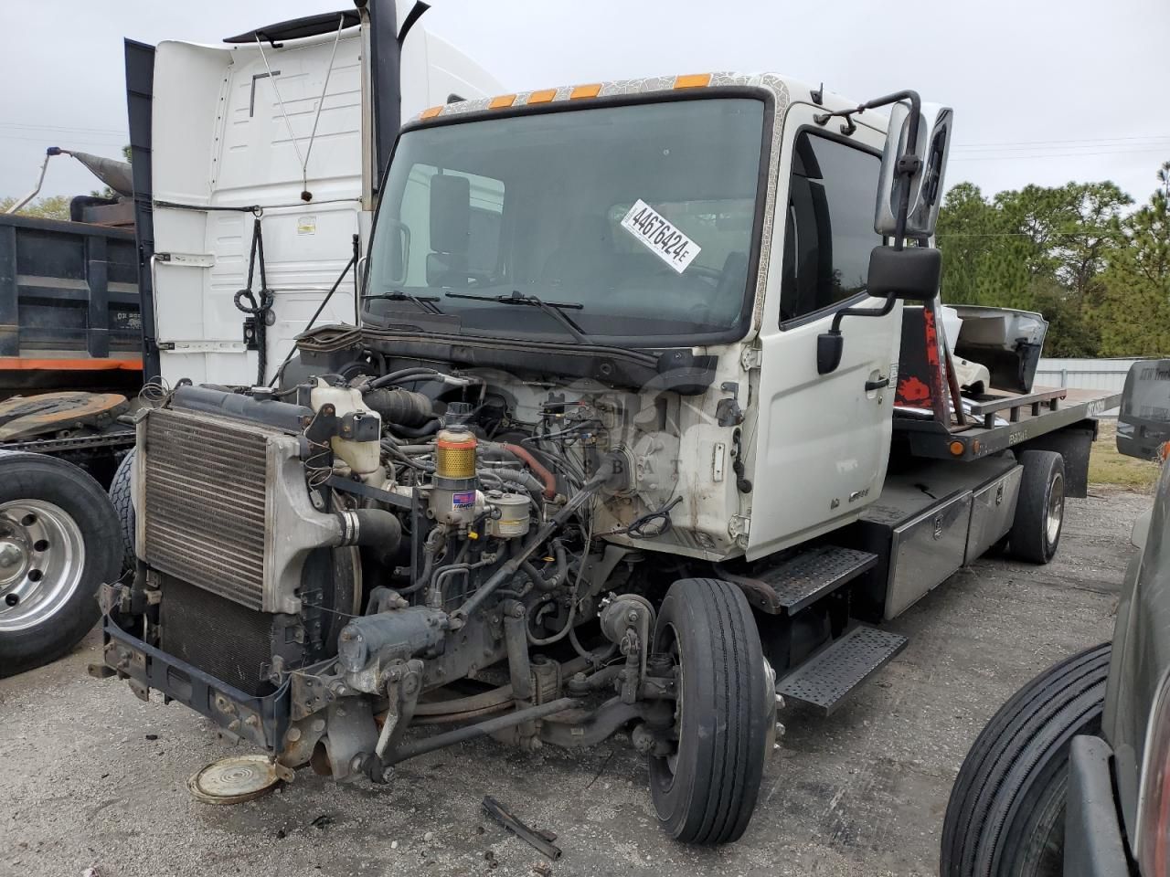 Hino Motors 258 / 268 7.6L 6 2012