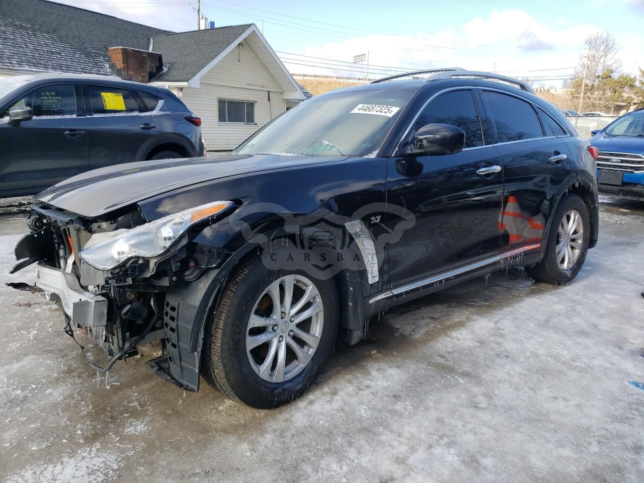 Infiniti QX70 3.7L 6 2015