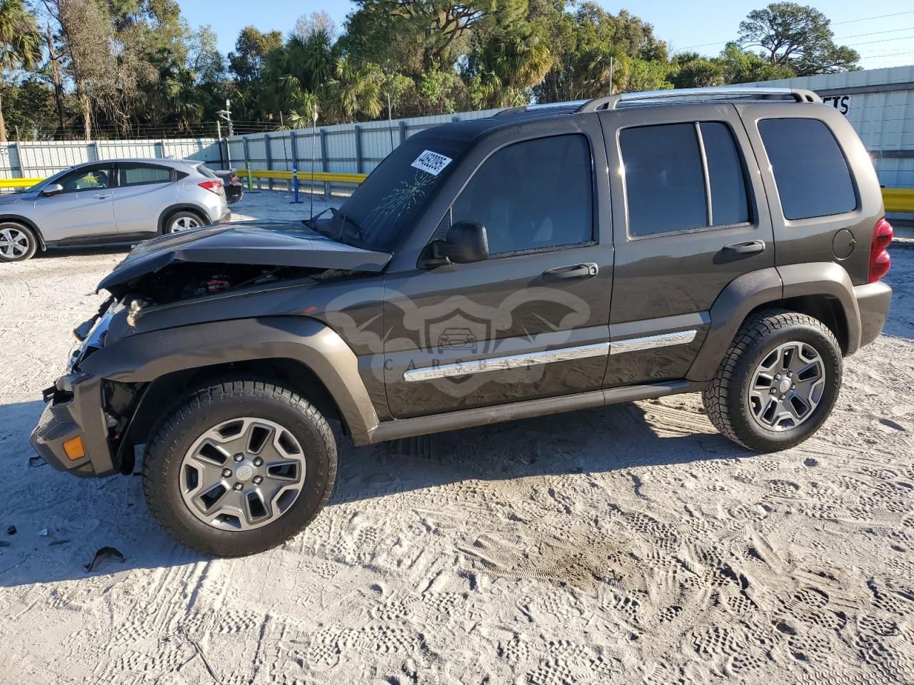 Jeep Liberty 3.7L 6 2005