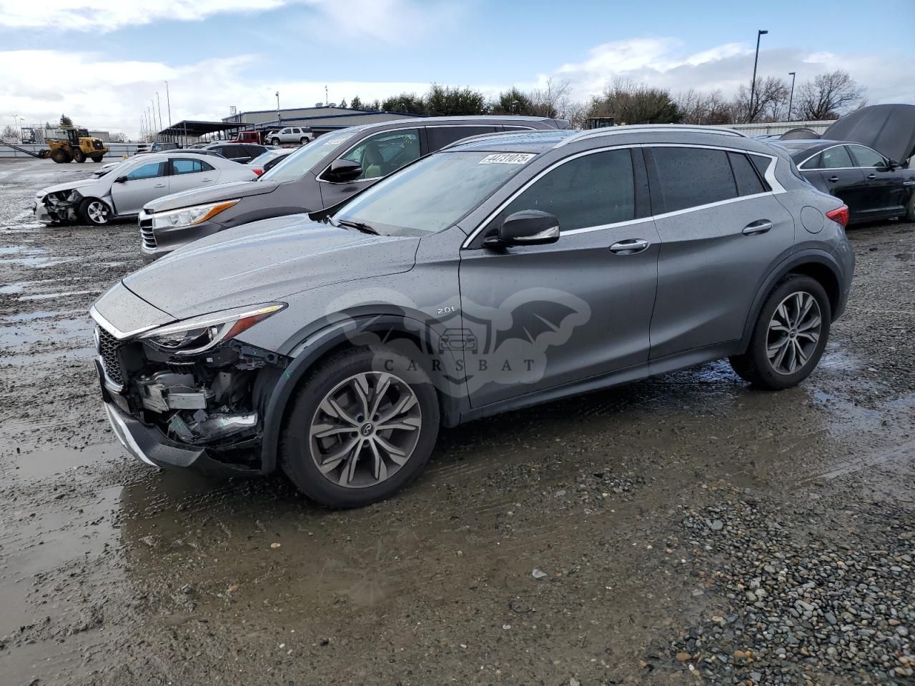 Infiniti QX30 BASE 2.0L 4 2017