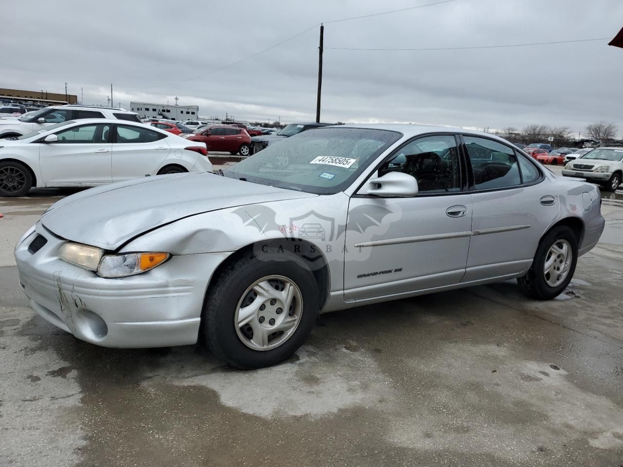 Pontiac Grand Prix SE 3.1L 6 2002