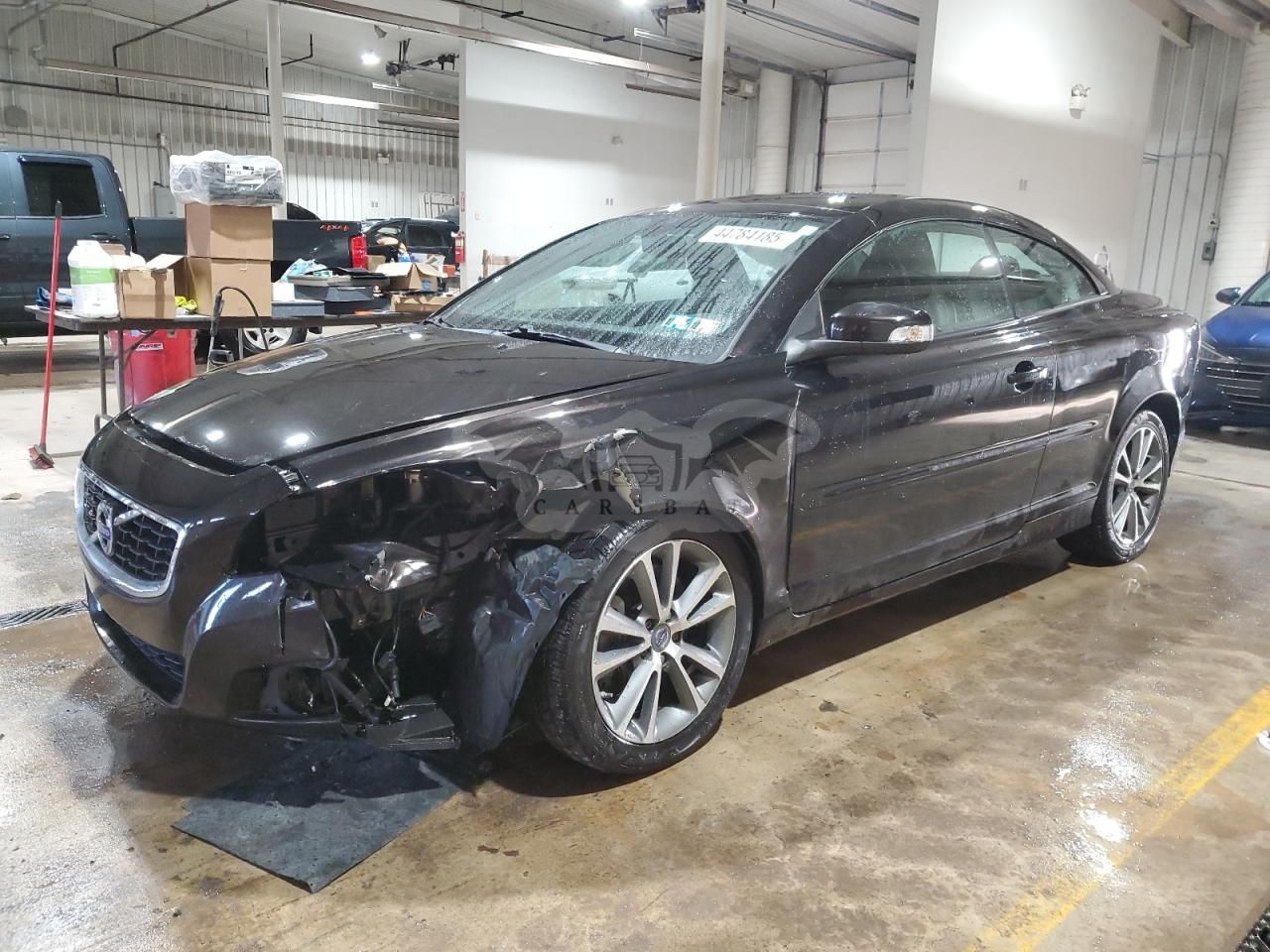 Volvo C70 T5 2.5L 5 2012