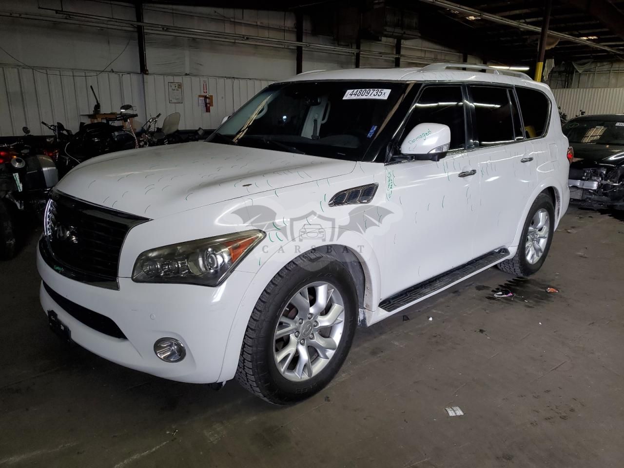 Infiniti QX56 5.6L 8 2011