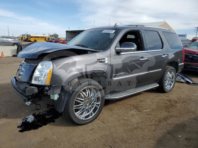 Cadillac Escalade 6.2L  8 2010