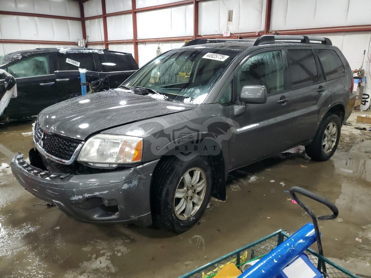 Mitsubishi Endeavor LS 3.8L 6 2011