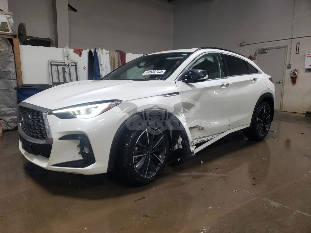 Infiniti QX50 ESSENTIAL 2.0L  4 2023