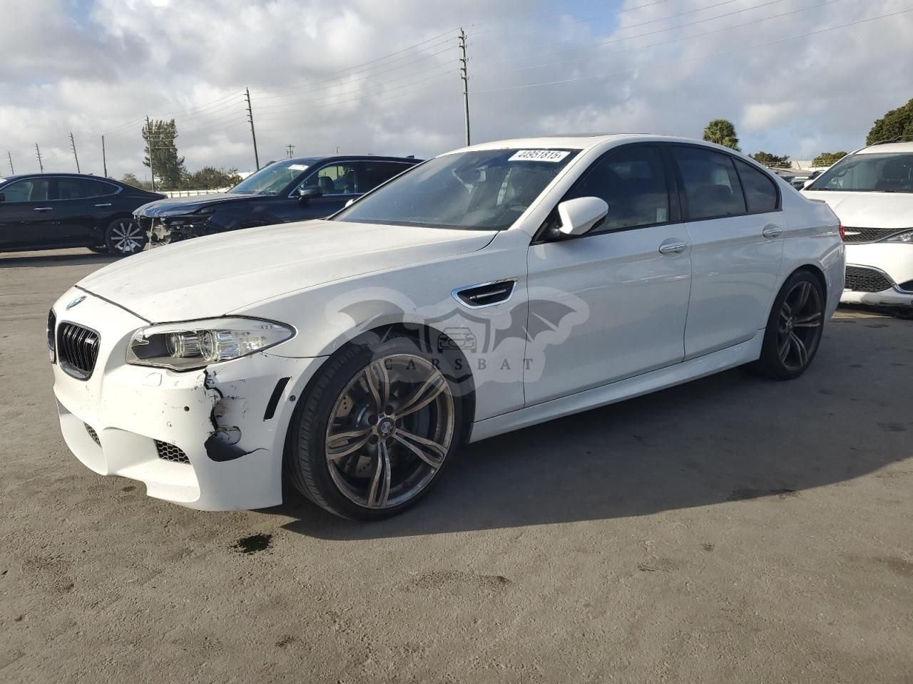BMW M5 4.4L 8 2013