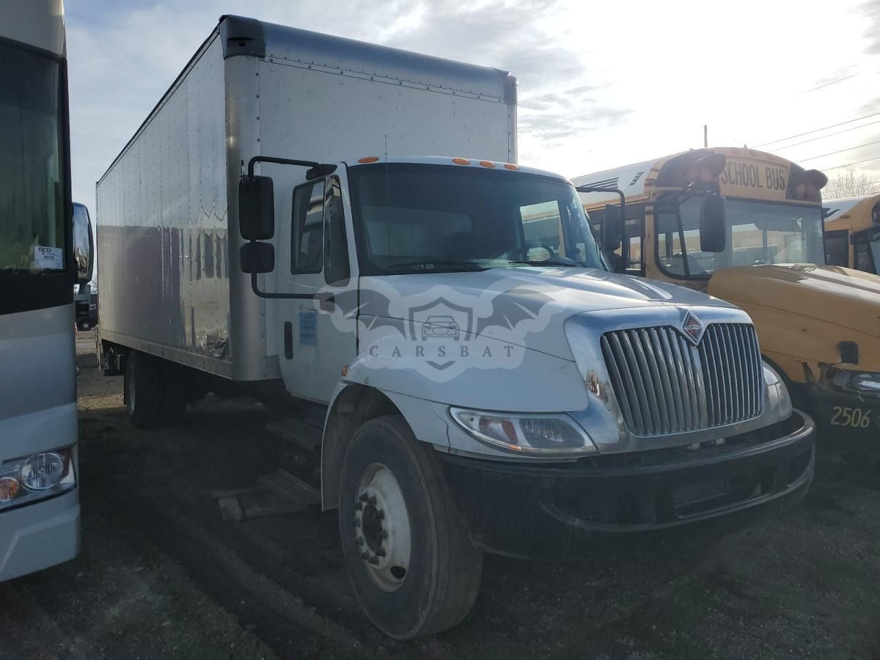 International DuraStar / 4000 4300 6.7L 6 2019