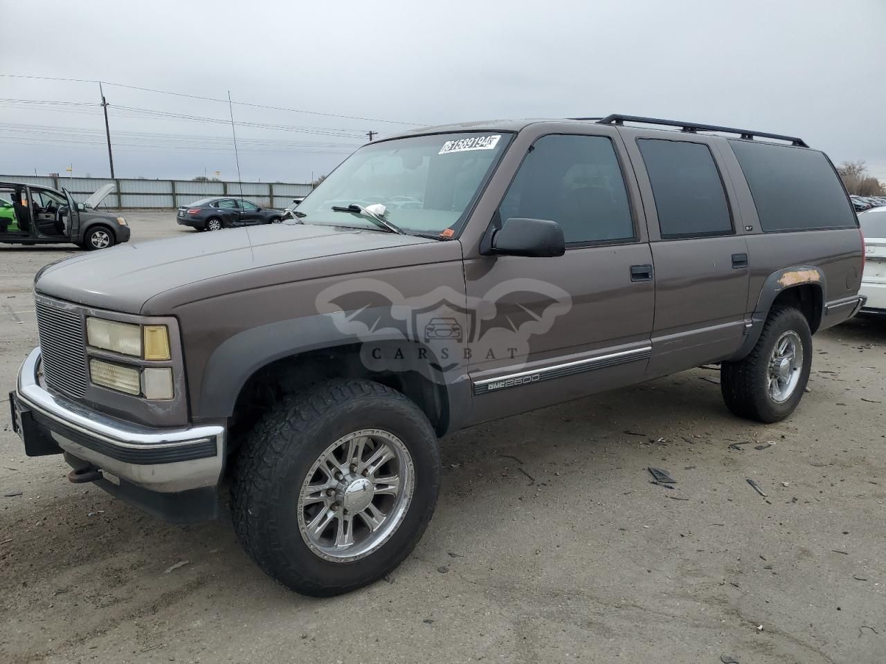 GMC Suburban K2500 7.4L 8 1997