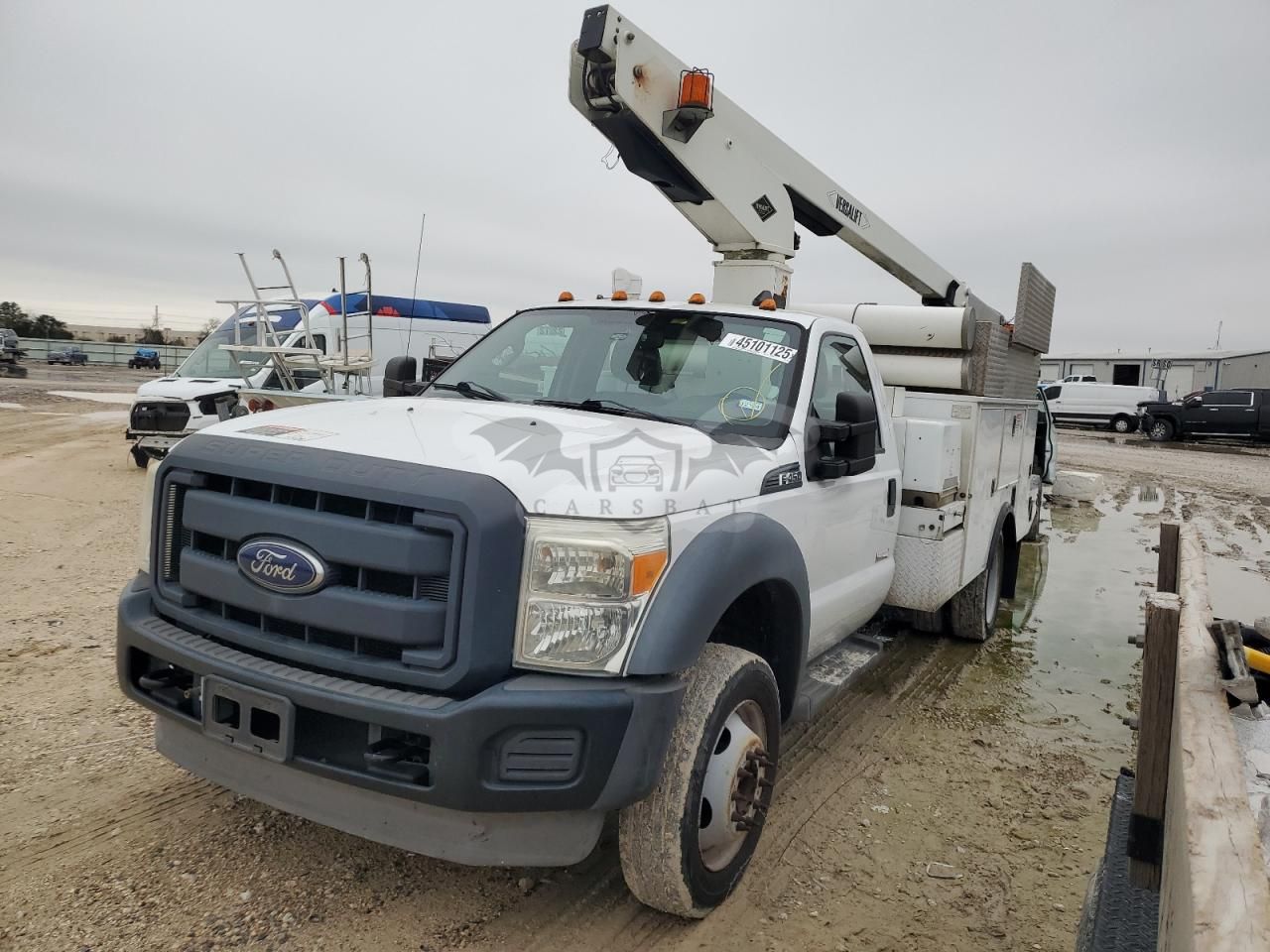 Ford F-450 SUPER DUTY 6.8L 10 2013