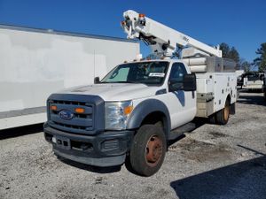 Ford F-450 SUPER DUTY 6.8L 10 2015