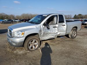 Dodge RAM ST 5.7L 8 2007