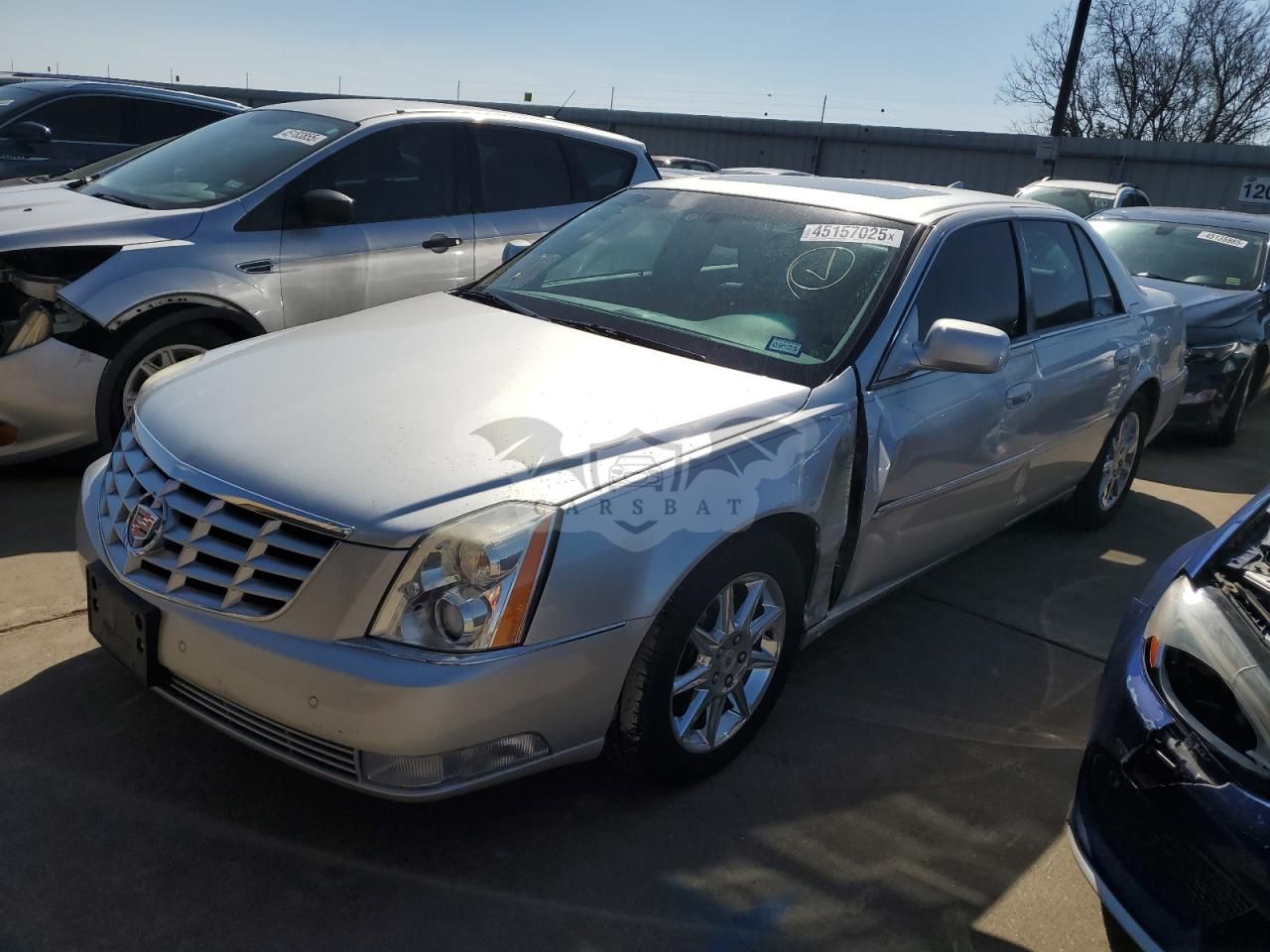 Cadillac DTS LUXURY COLLECTION 4.6L 8 2010