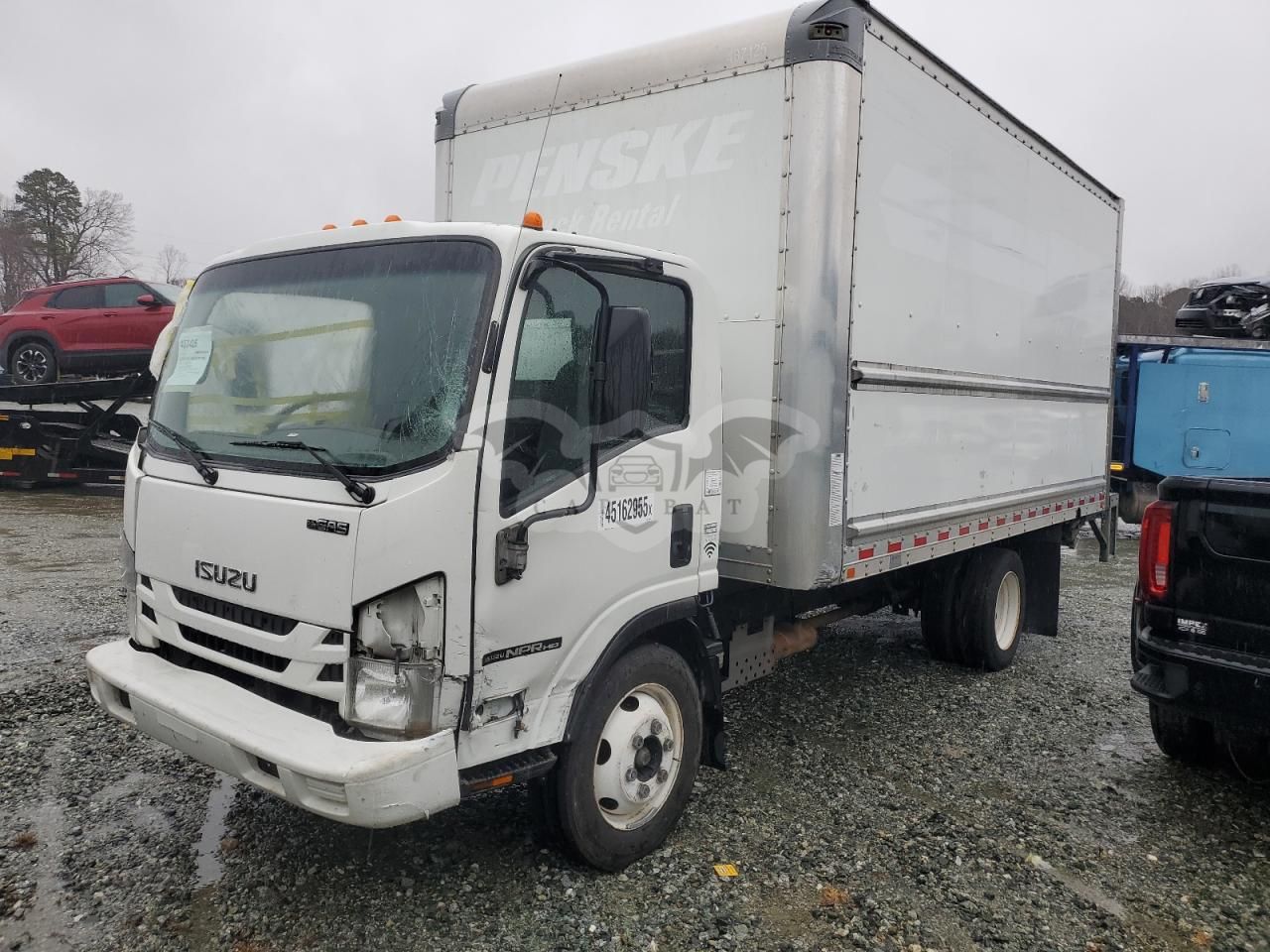 Isuzu NPR 6.6L 8 2021