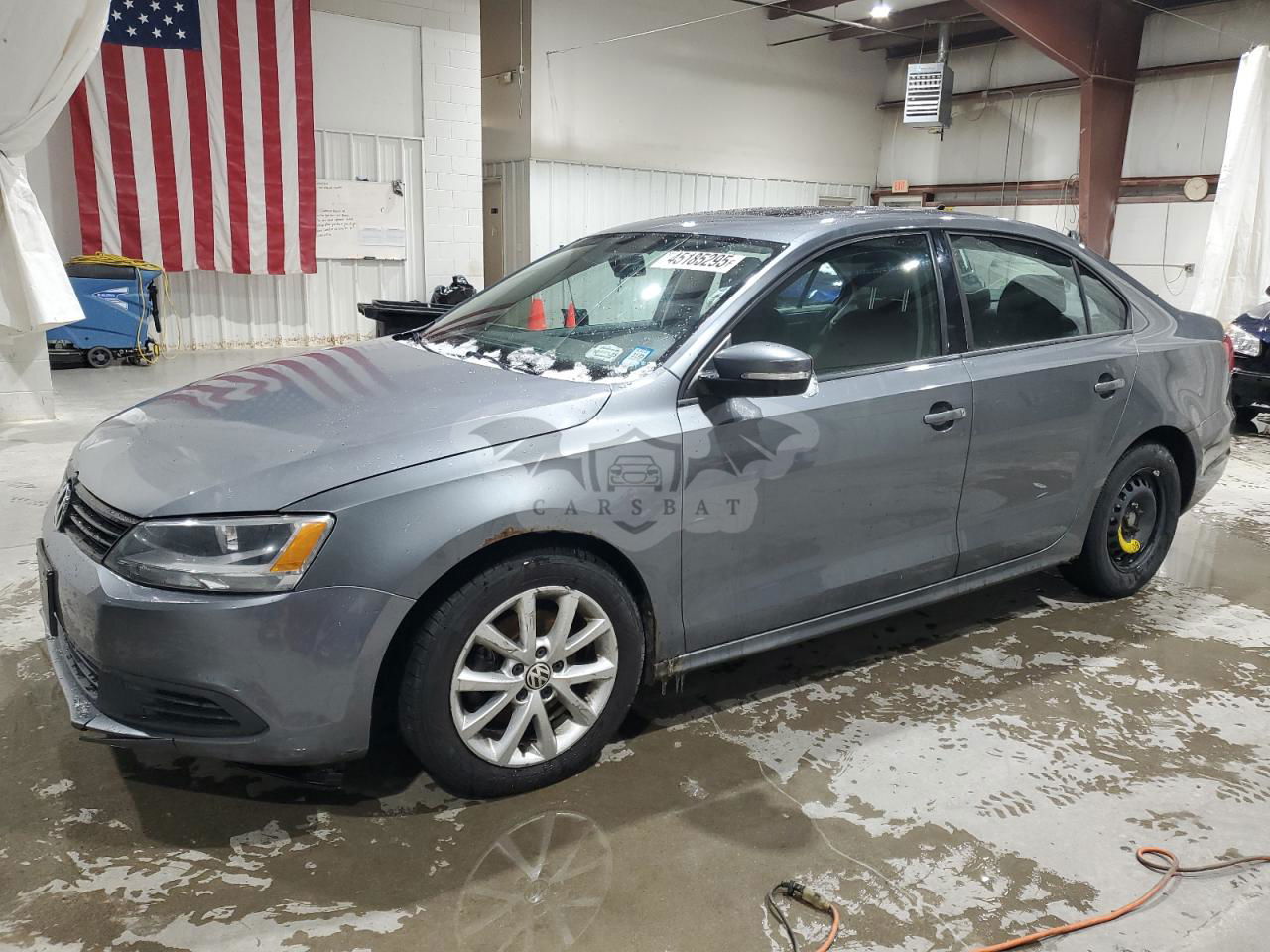 Volkswagen Jetta SE 2.5L  5 2012