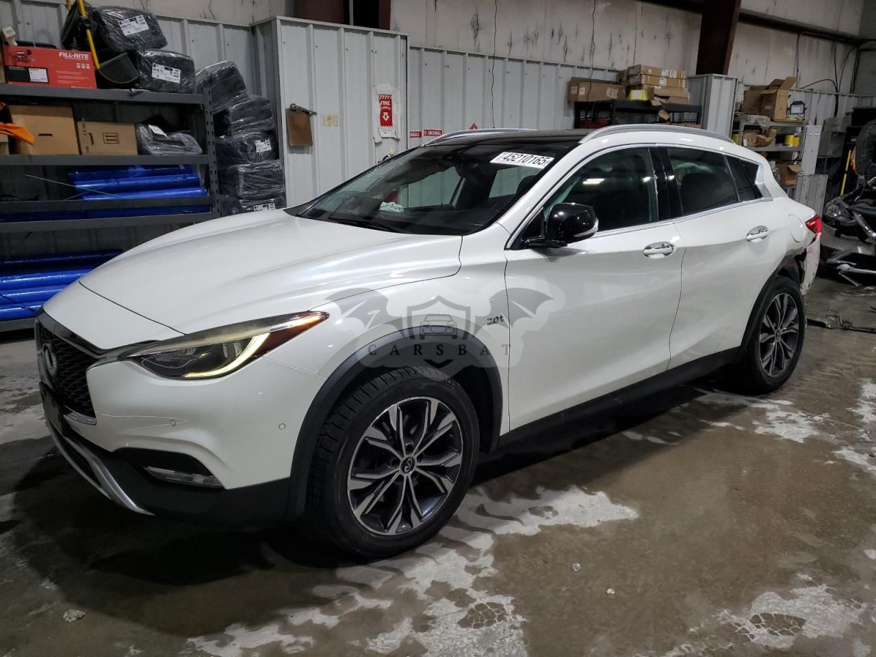 Infiniti QX30 BASE 2.0L 4 2017