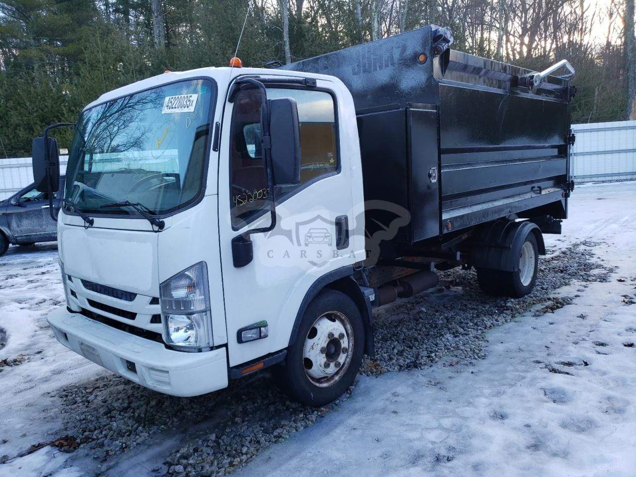 Isuzu NPR 6.0L 8 2015