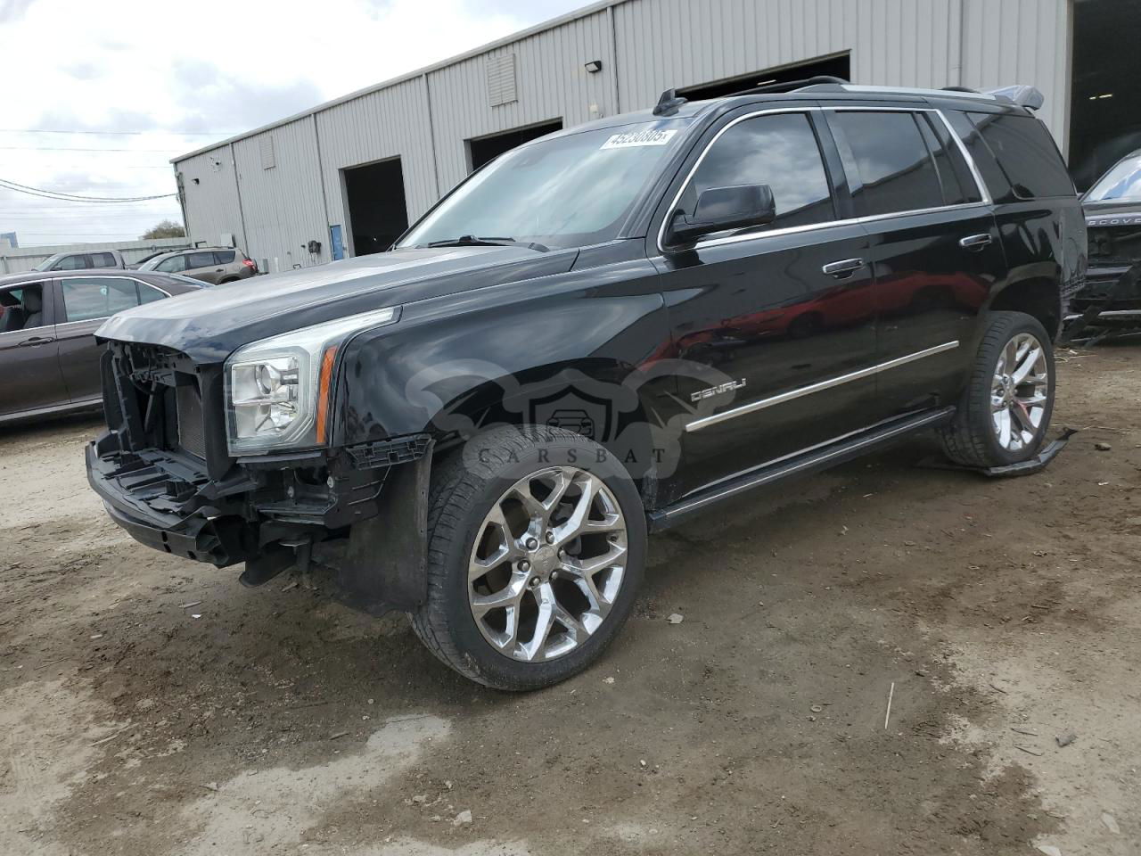 GMC Yukon DENALI 6.2L  8 2016