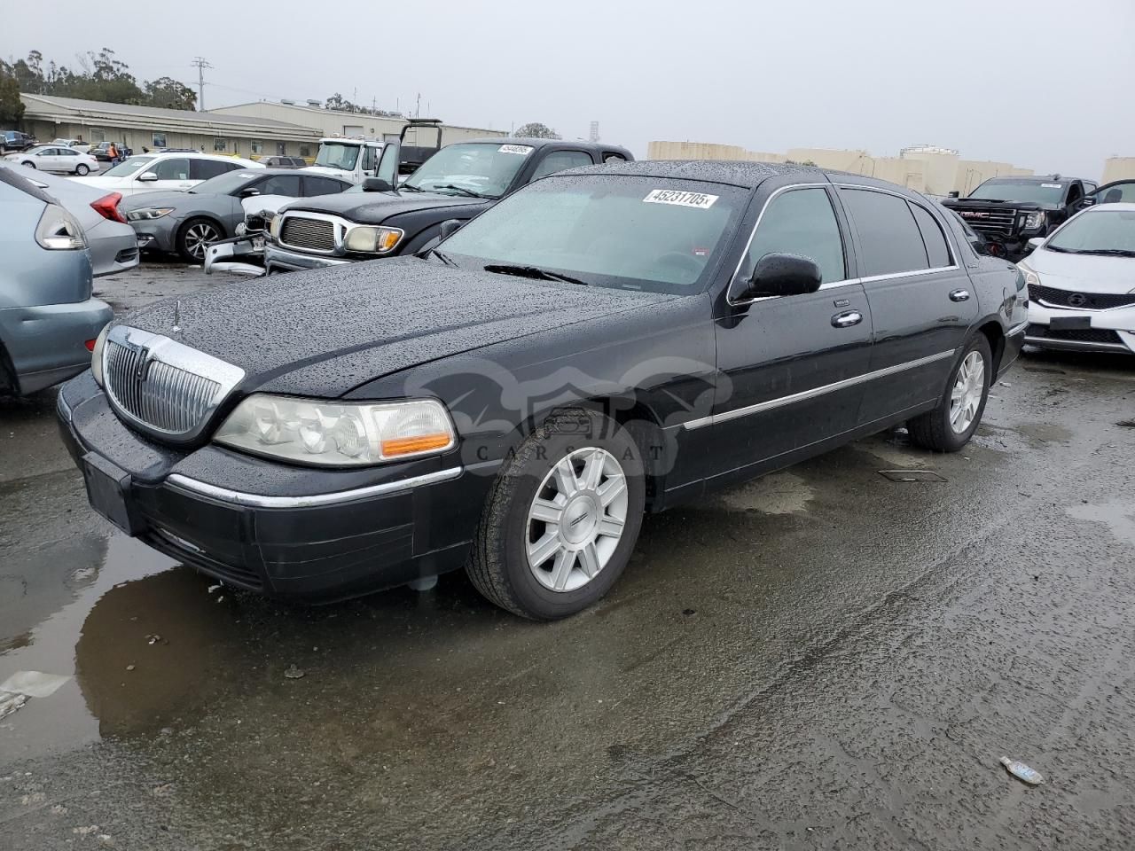 Lincoln Town Car EXECUTIVE L 4.6L 8 2011