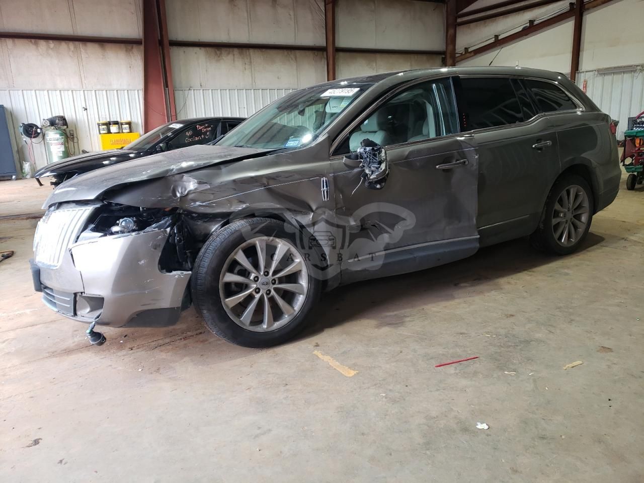 Lincoln MKT 3.5L 6 2012
