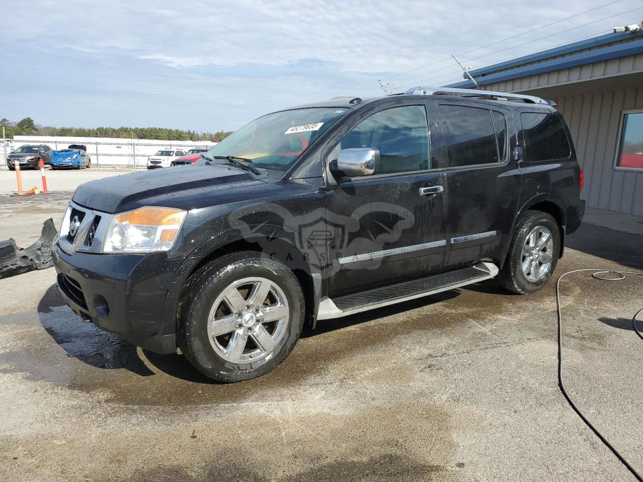 Nissan Armada PLATINUM 5.6L  8 2013