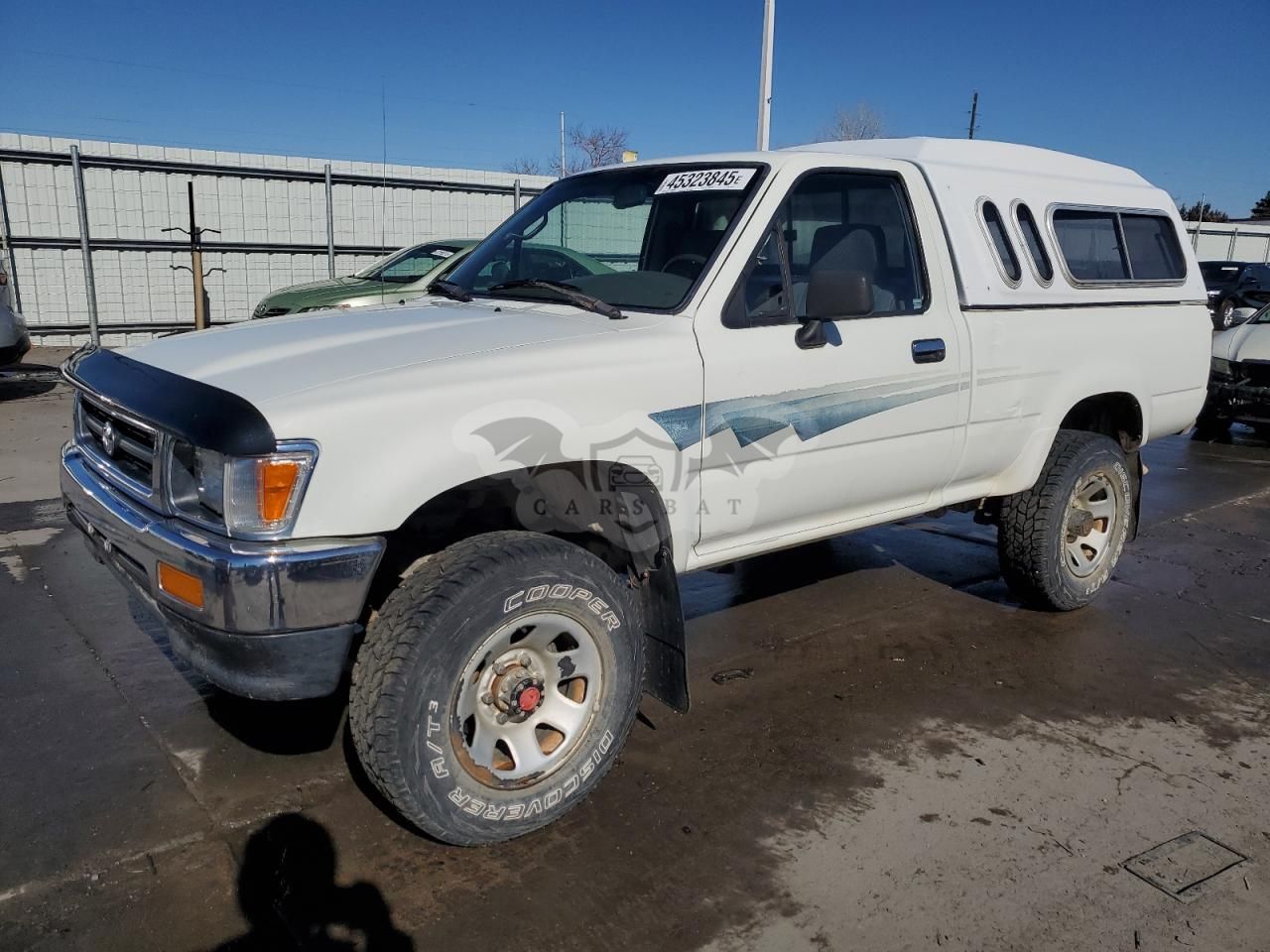Toyota Hilux 1/2 TON SHORT WHEELBASE DLX 2.4L 4 1992