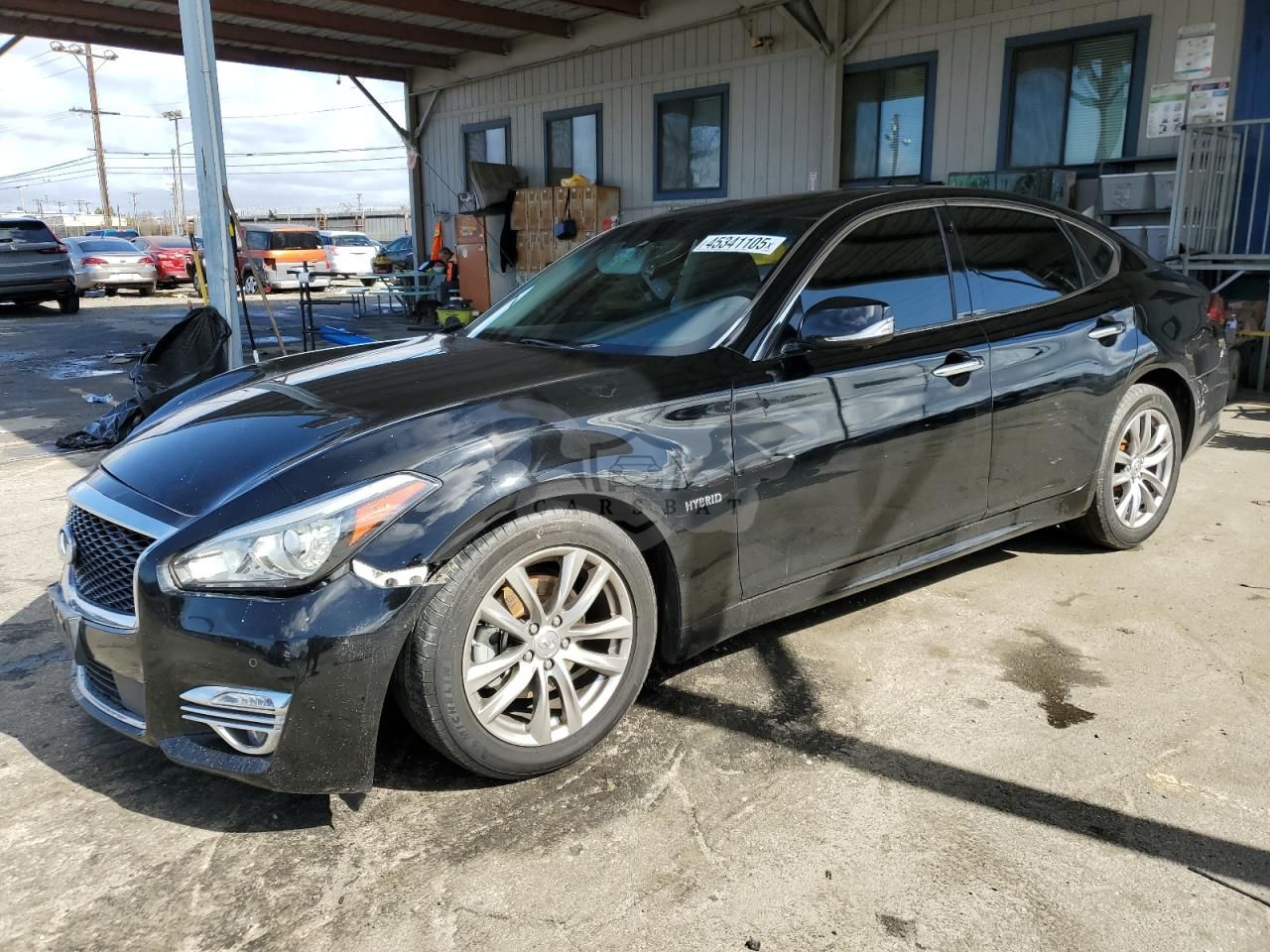 Infiniti Q70 HYBRID 3.5L 6 2015